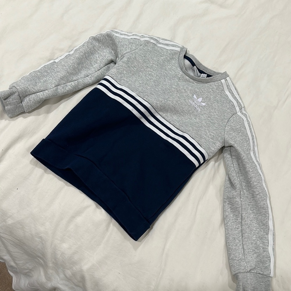 Adidas Sweatshirt